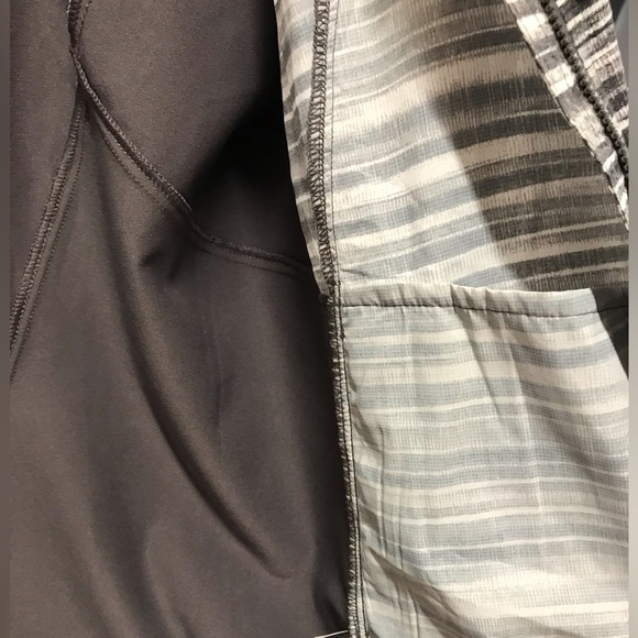 Marmot Women’s Muse Jacket - Picture 8 of 11